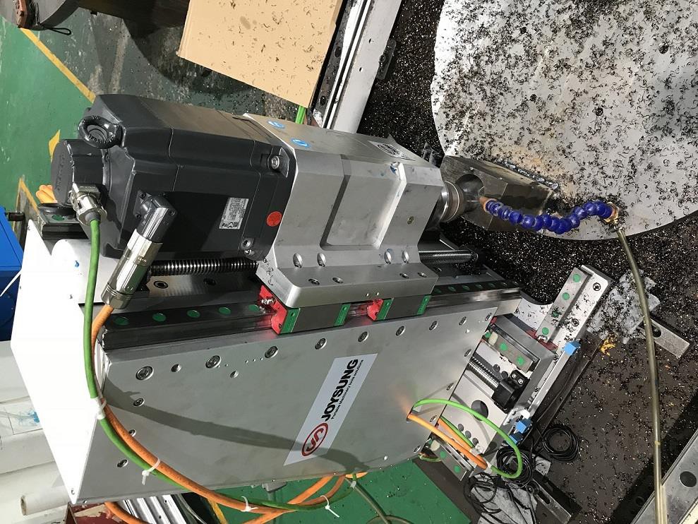 Meaisín Méadaithe Milling CNC 3 Inaistrithe